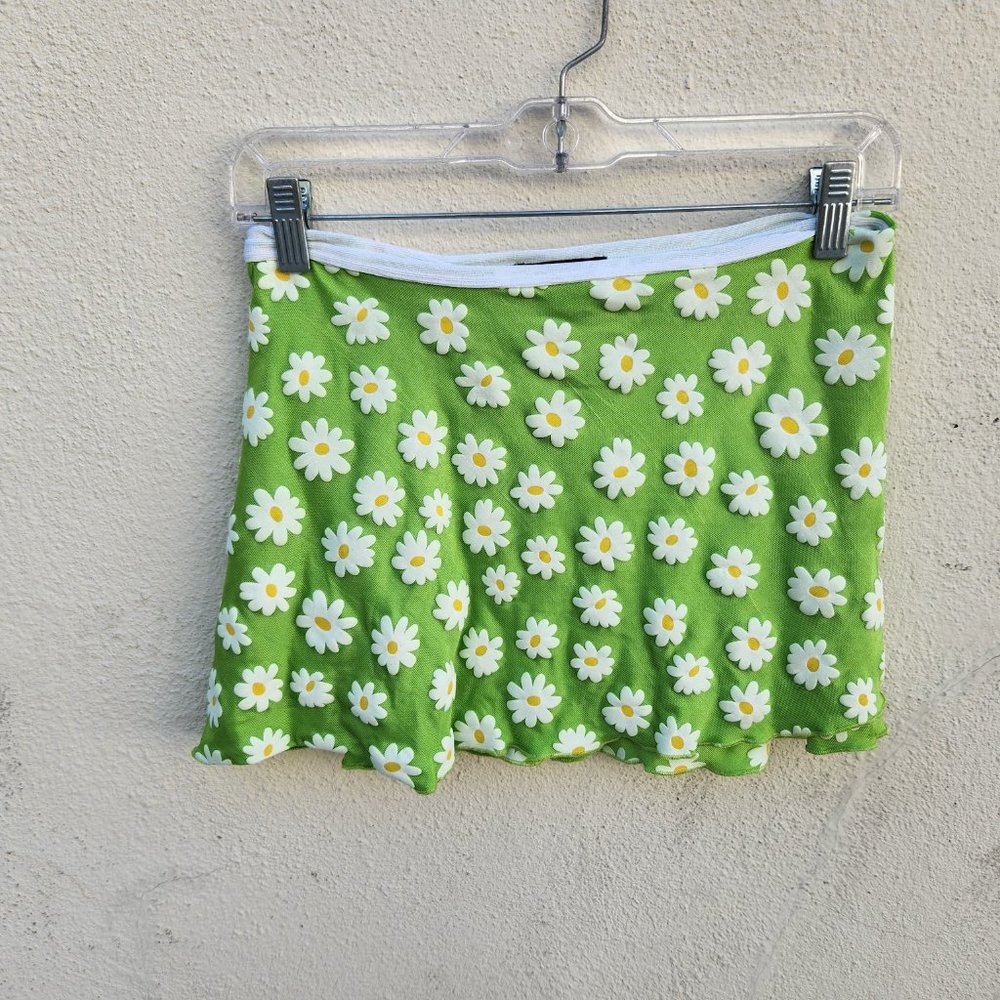 dELiA*s Used To Know Ya Daisy Print Wrap Mini Skirt - Picture 3 of 7